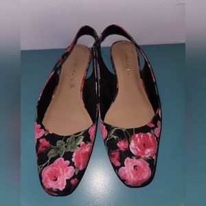 Christian Siriano Flats